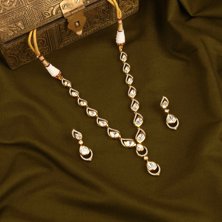Sadia Polki Necklace Set