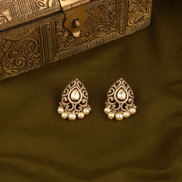 Bahaar Polki and Pearl Necklace Set