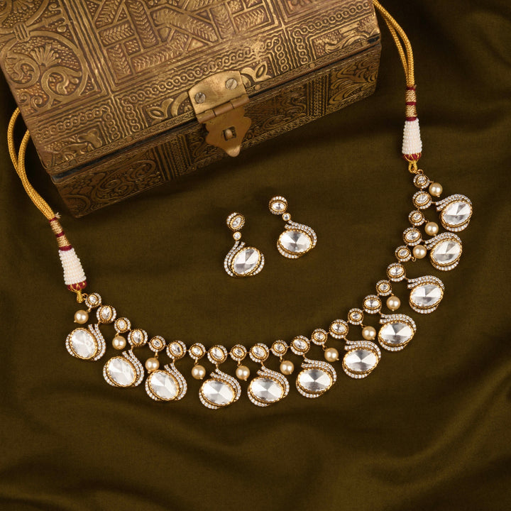 Indira Polki Necklace Set
