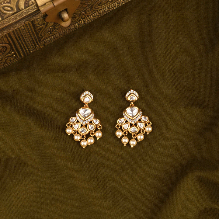 Hema Polki and Pearl Necklace Set