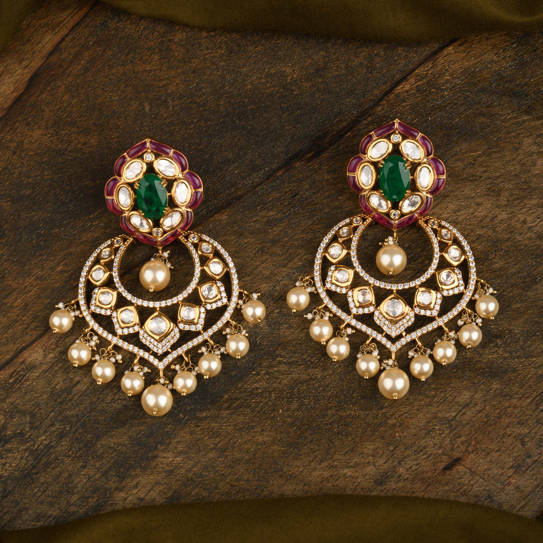 Nargis Polki and Pearl Necklace Set