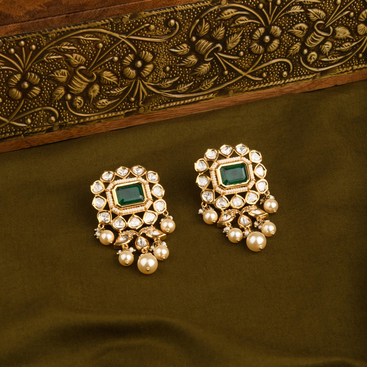 Asiya Polki and Pearl Necklace Set