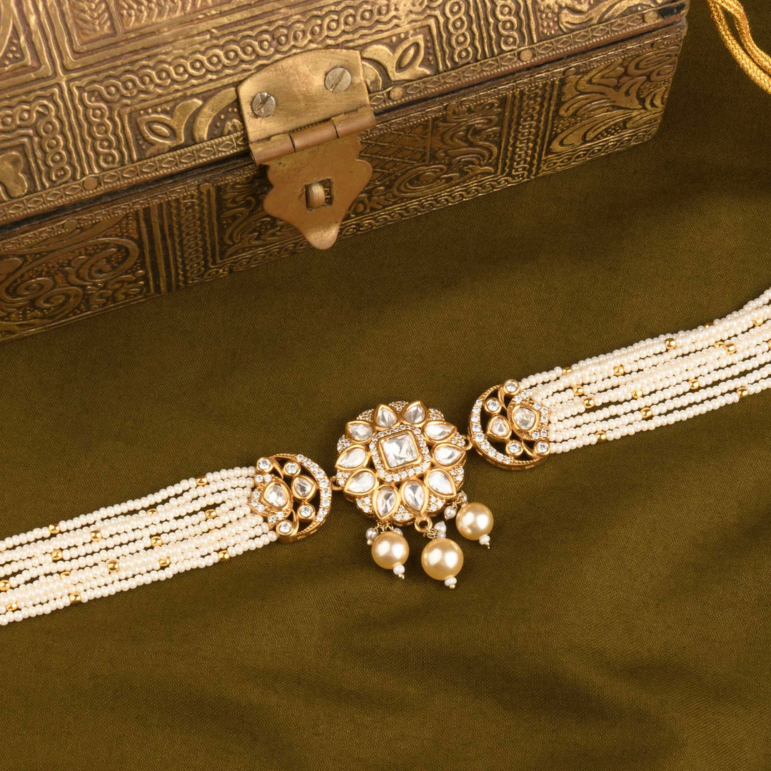 Shreya Polki and Pearl Choker Set