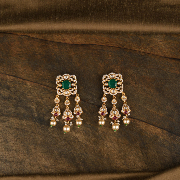 Kiran Polki and Pearl Choker Set
