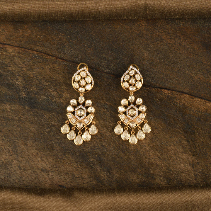 Anushka Polki and Pearl Necklace Set