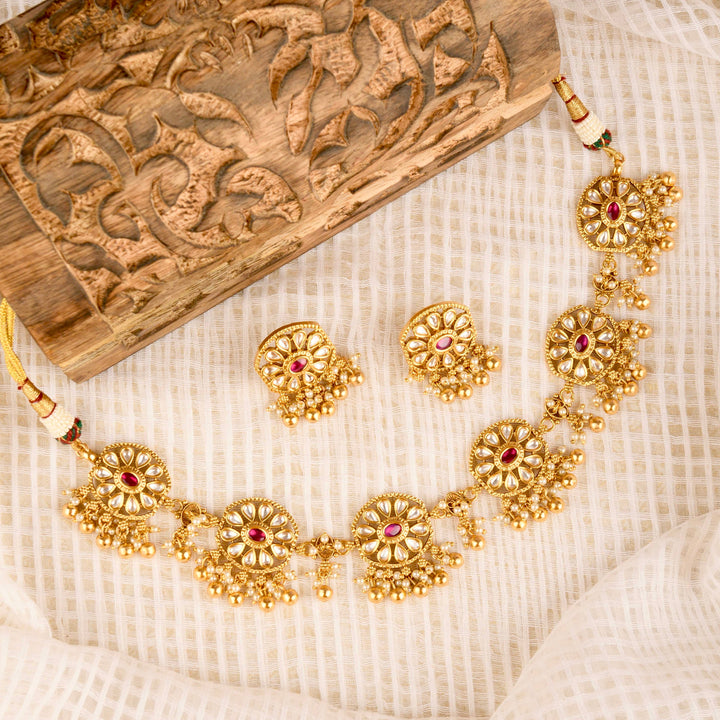 Meenal Traditional Necklace Set