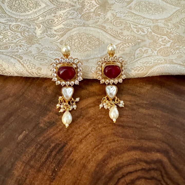 Begum Navratan Choker Set