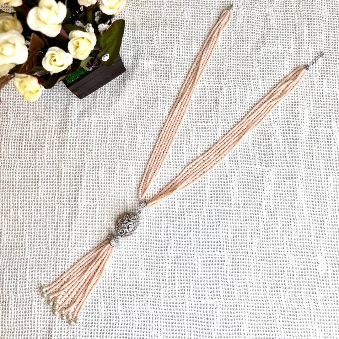 Hazel Egg-tassel Necklace