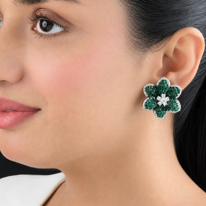 Eveline Flower Studs