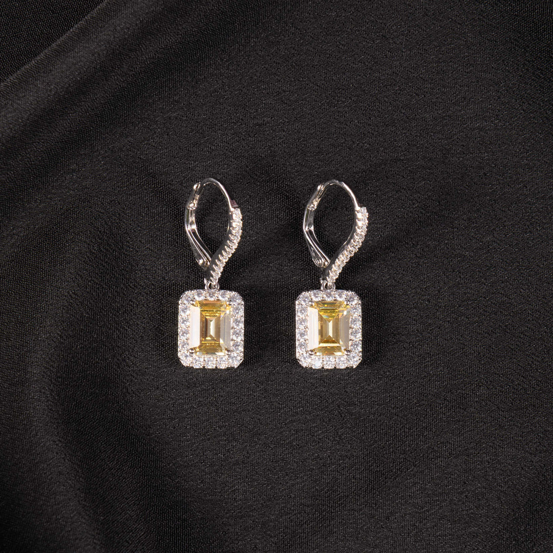 Elara Diamond Earrings