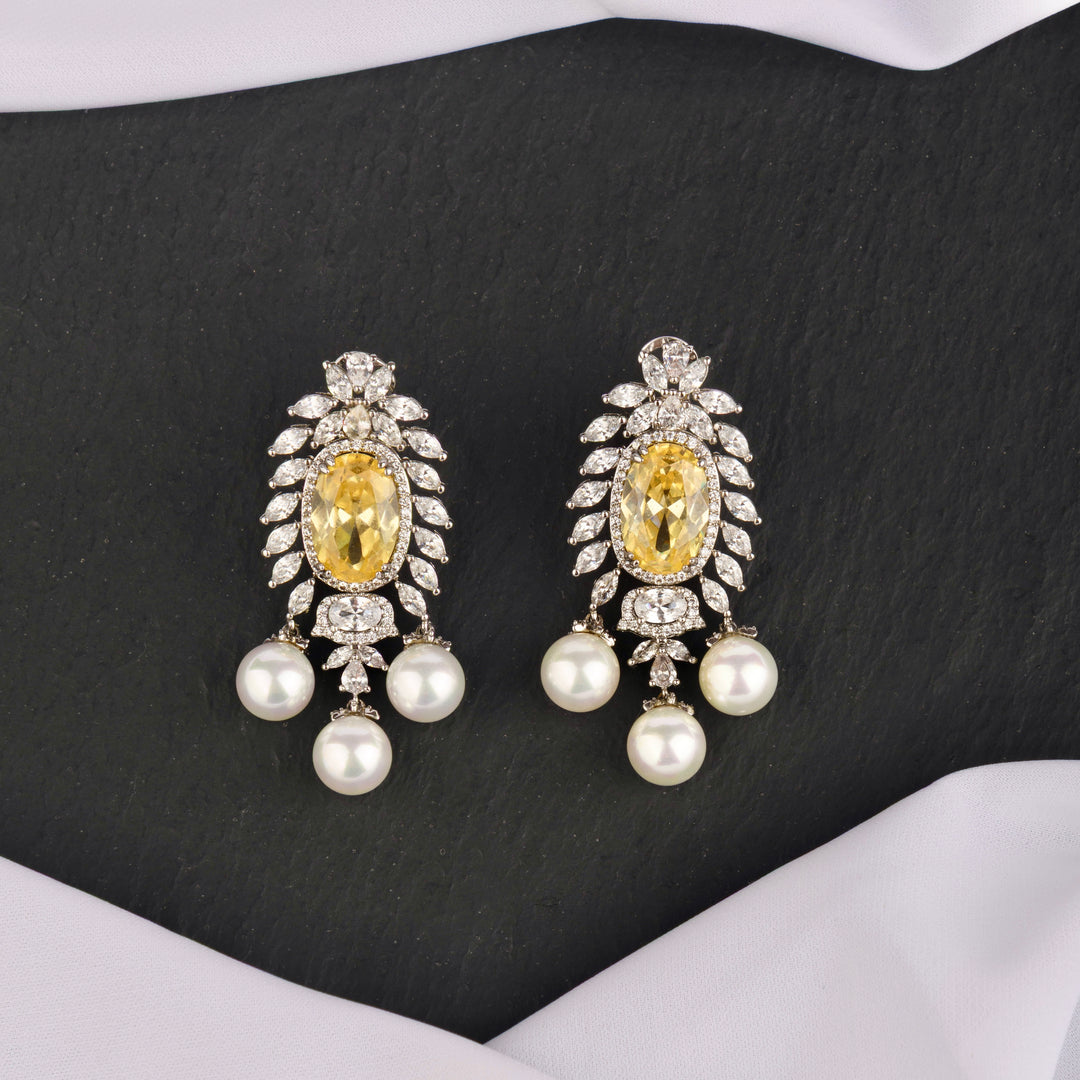 Hazel Diamond Earrings