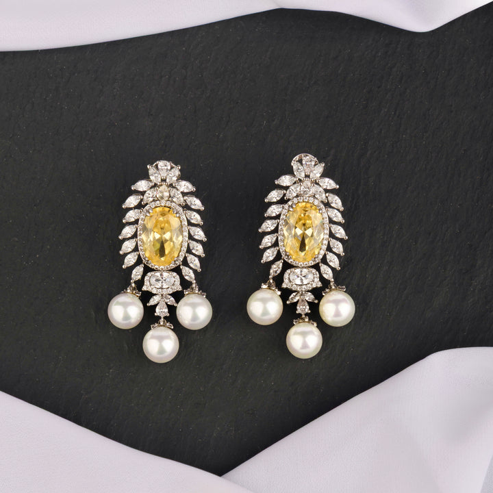 Hazel Diamond Earrings