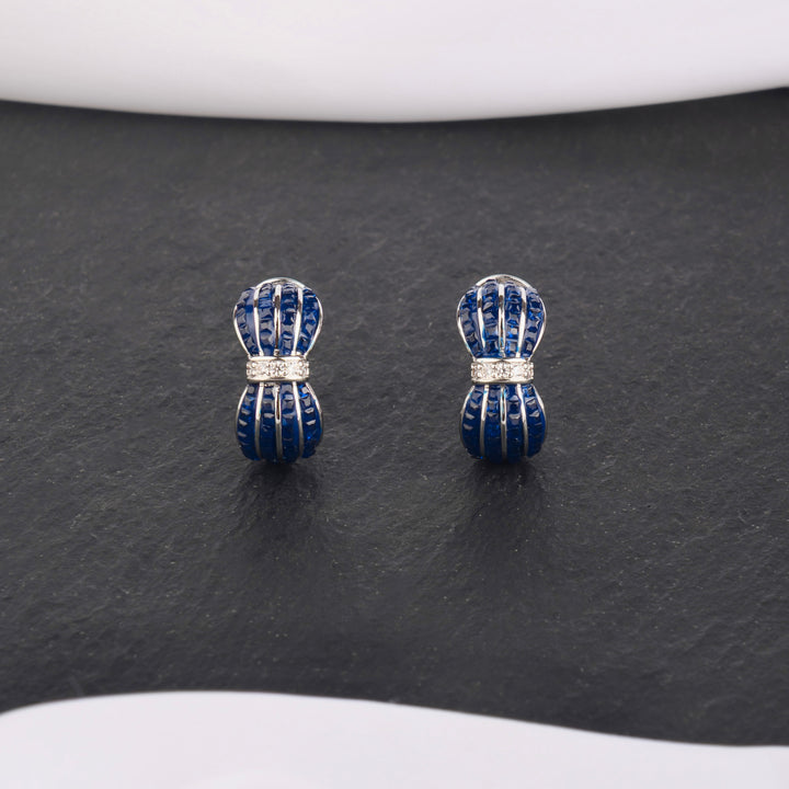 Briar Bow Studs