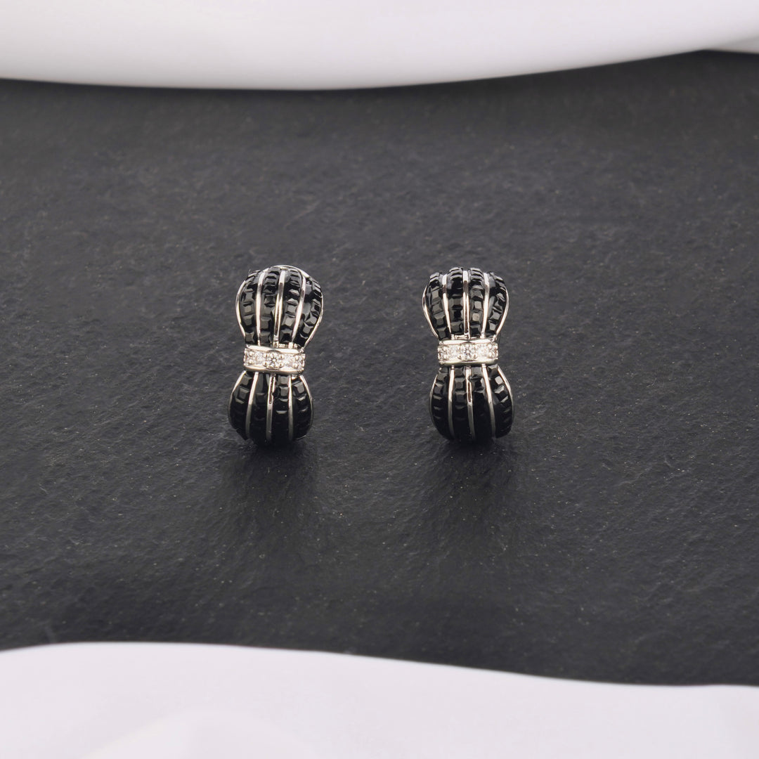 Briar Bow Studs