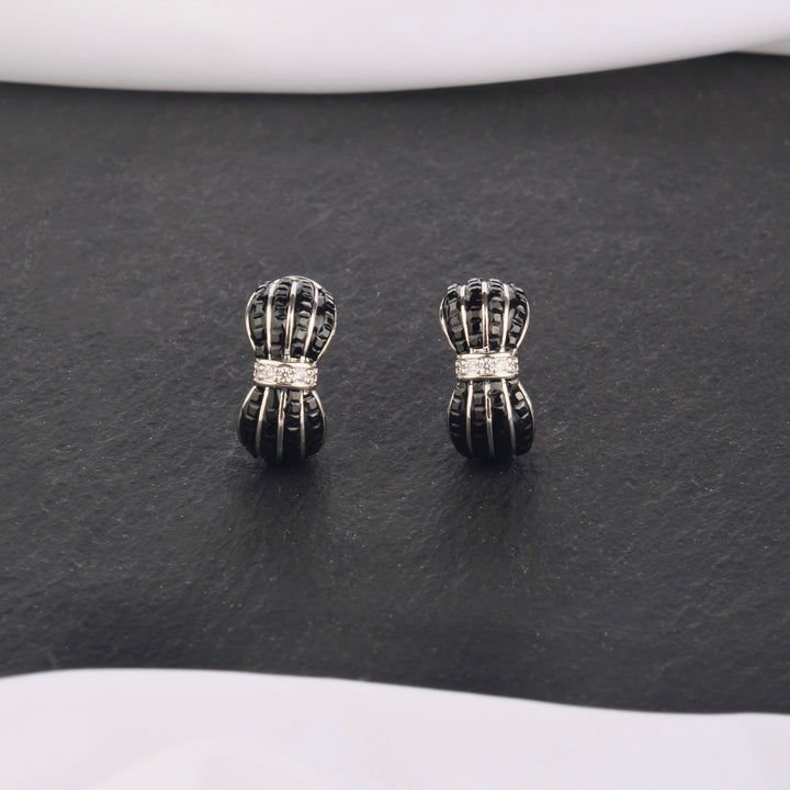 Briar Bow Studs