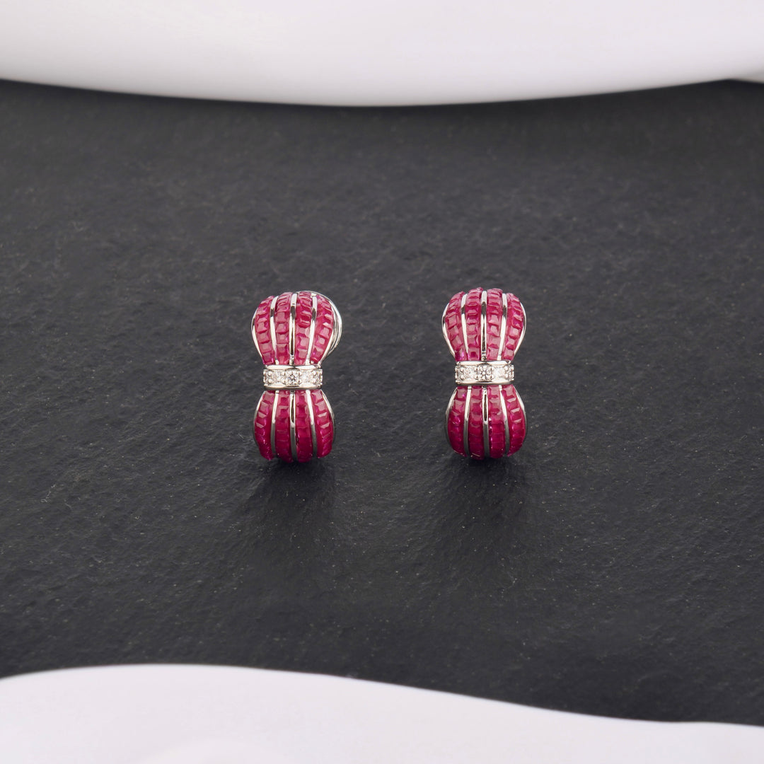 Briar Bow Studs