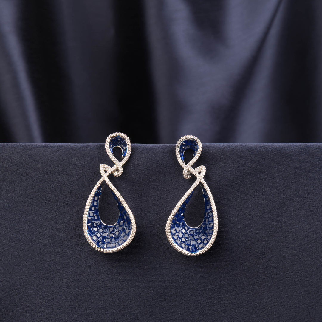 Maya Twisted Earrings