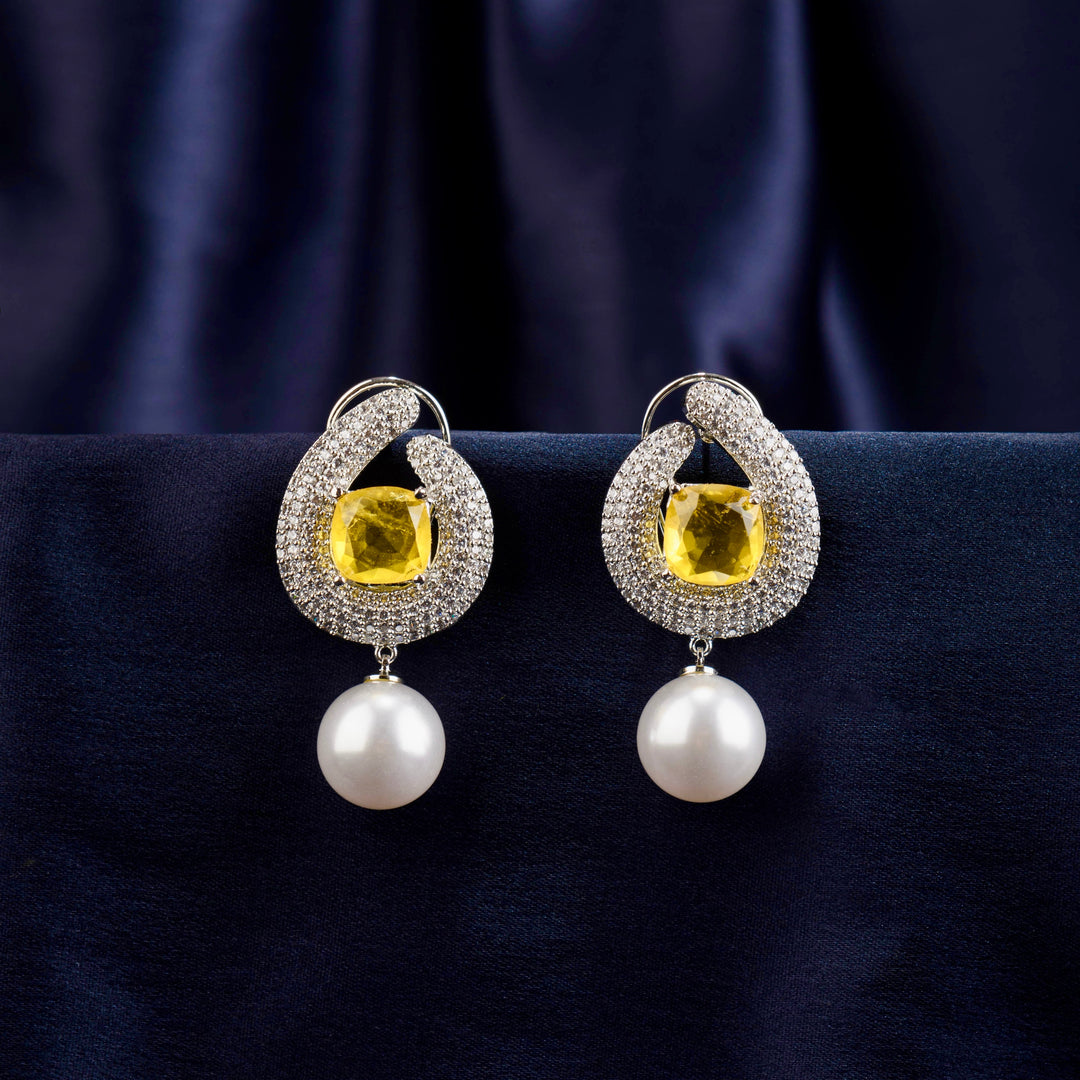 Loreen Diamond and Pearl Studs