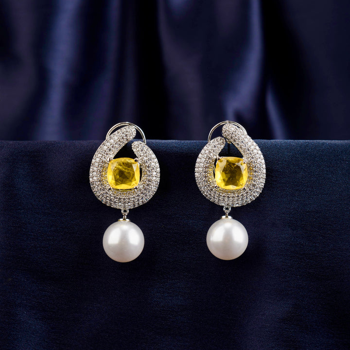 Loreen Diamond and Pearl Studs