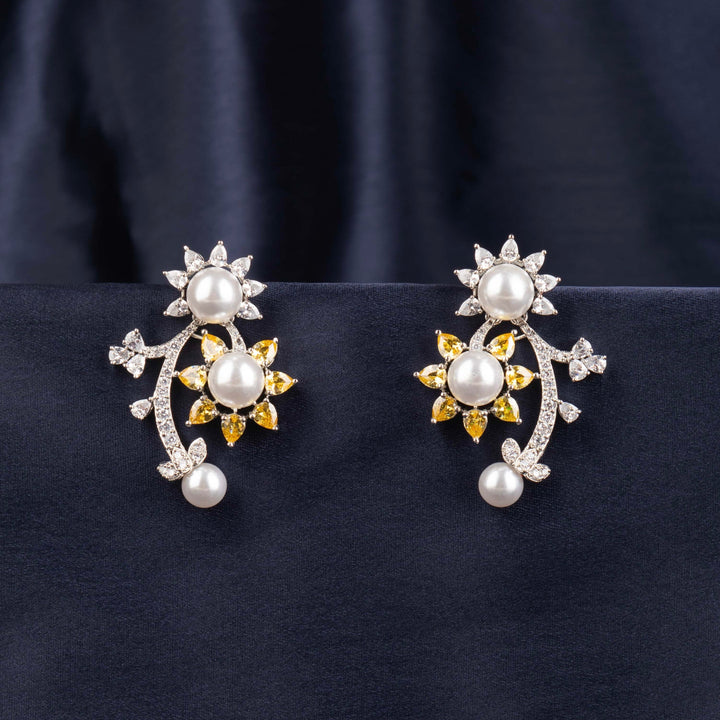 Edan Diamond and Pearl Studs