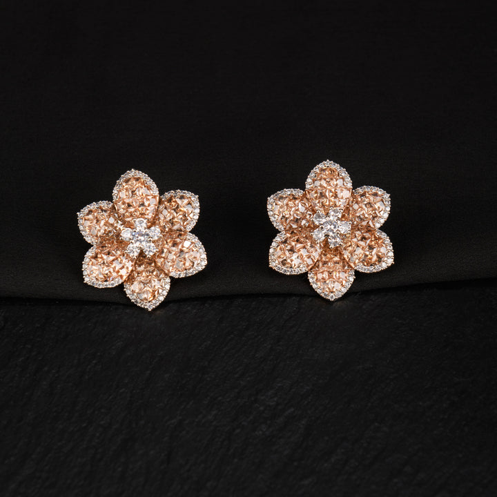 Eveline Flower Studs