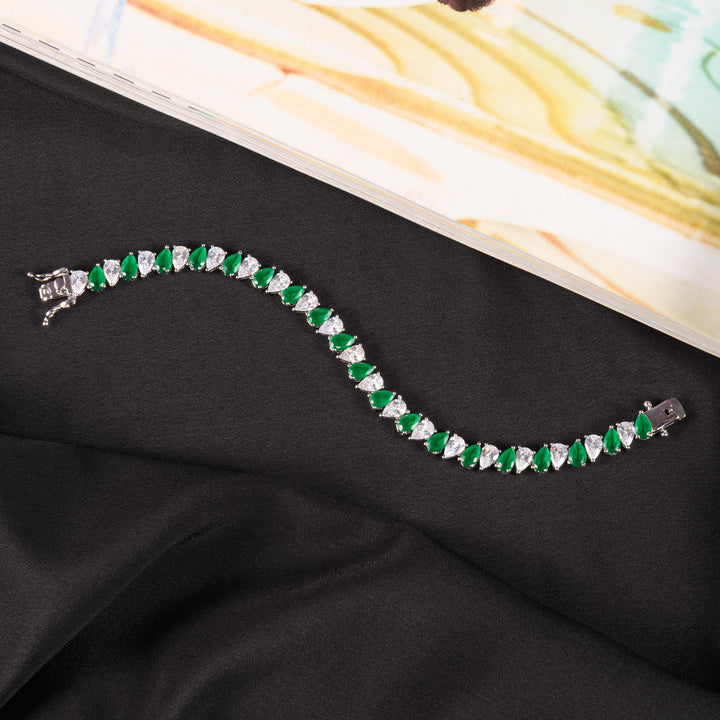 Fleur Tennis Bracelet