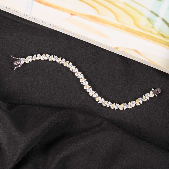 Fleur Tennis Bracelet