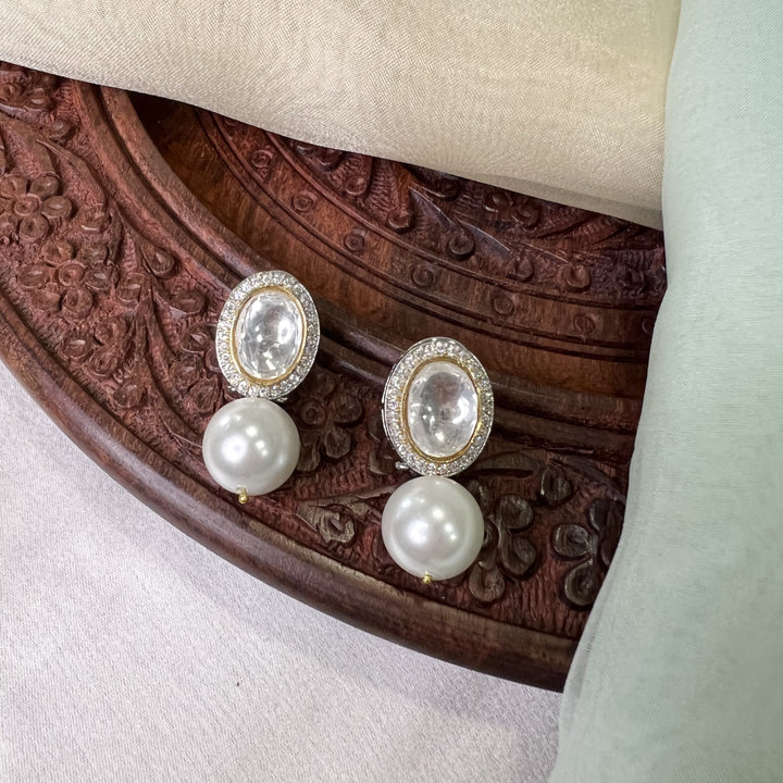 Qirat Polki and Pearl Studs