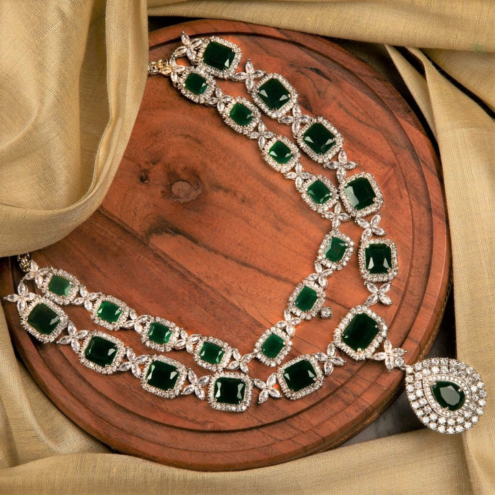 Ela Emerald Dimaond Necklace Set