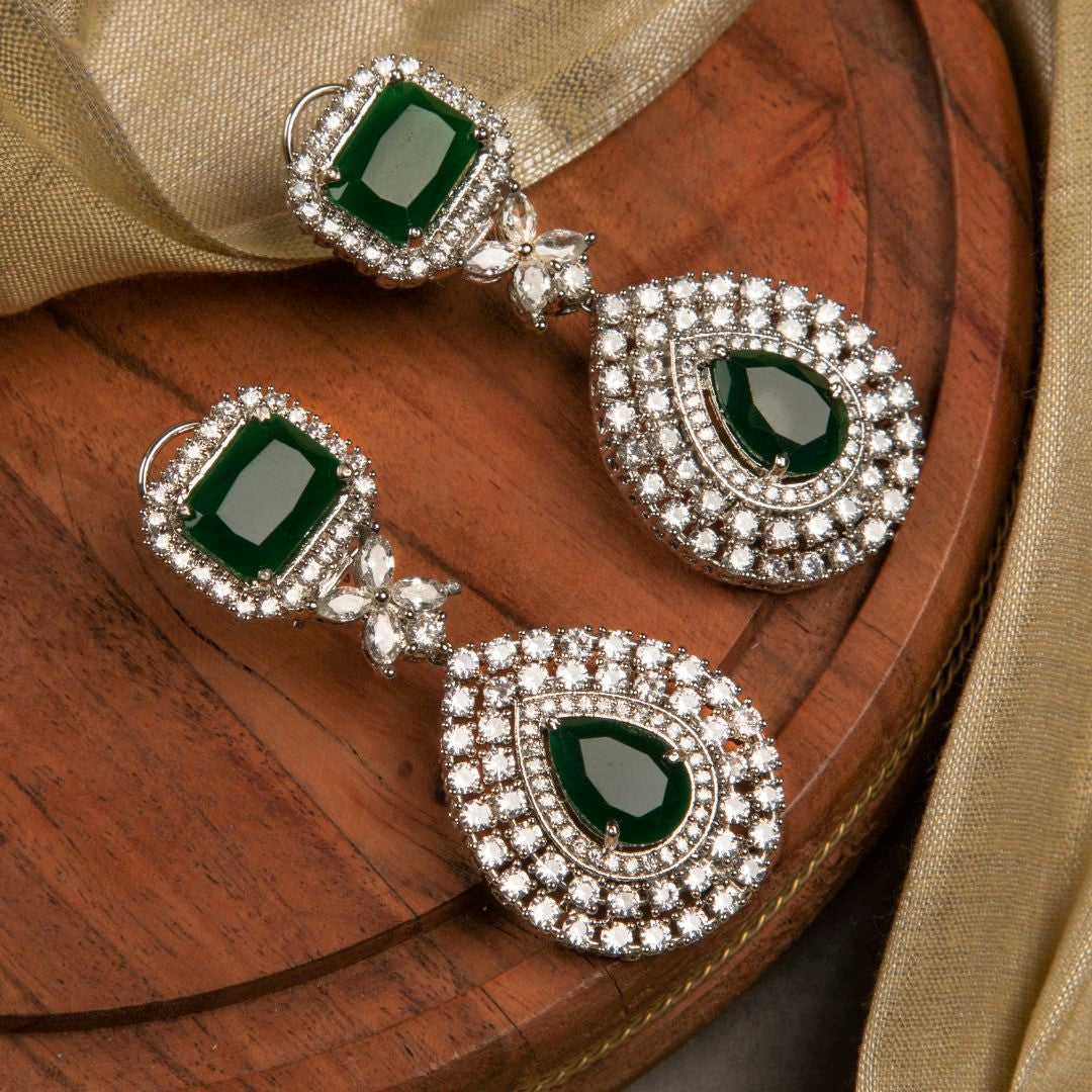 Ela Emerald Dimaond Necklace Set