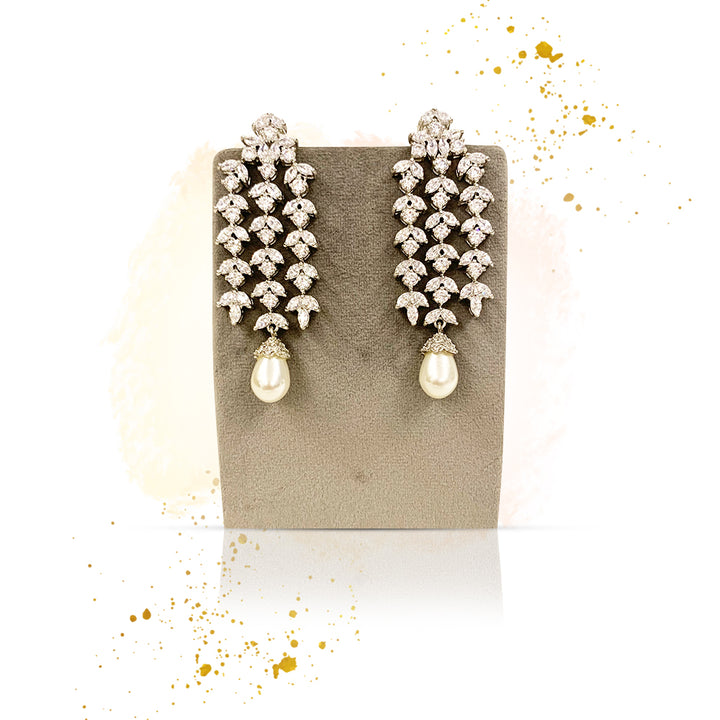 Mia Diamond and Pearl Earrings