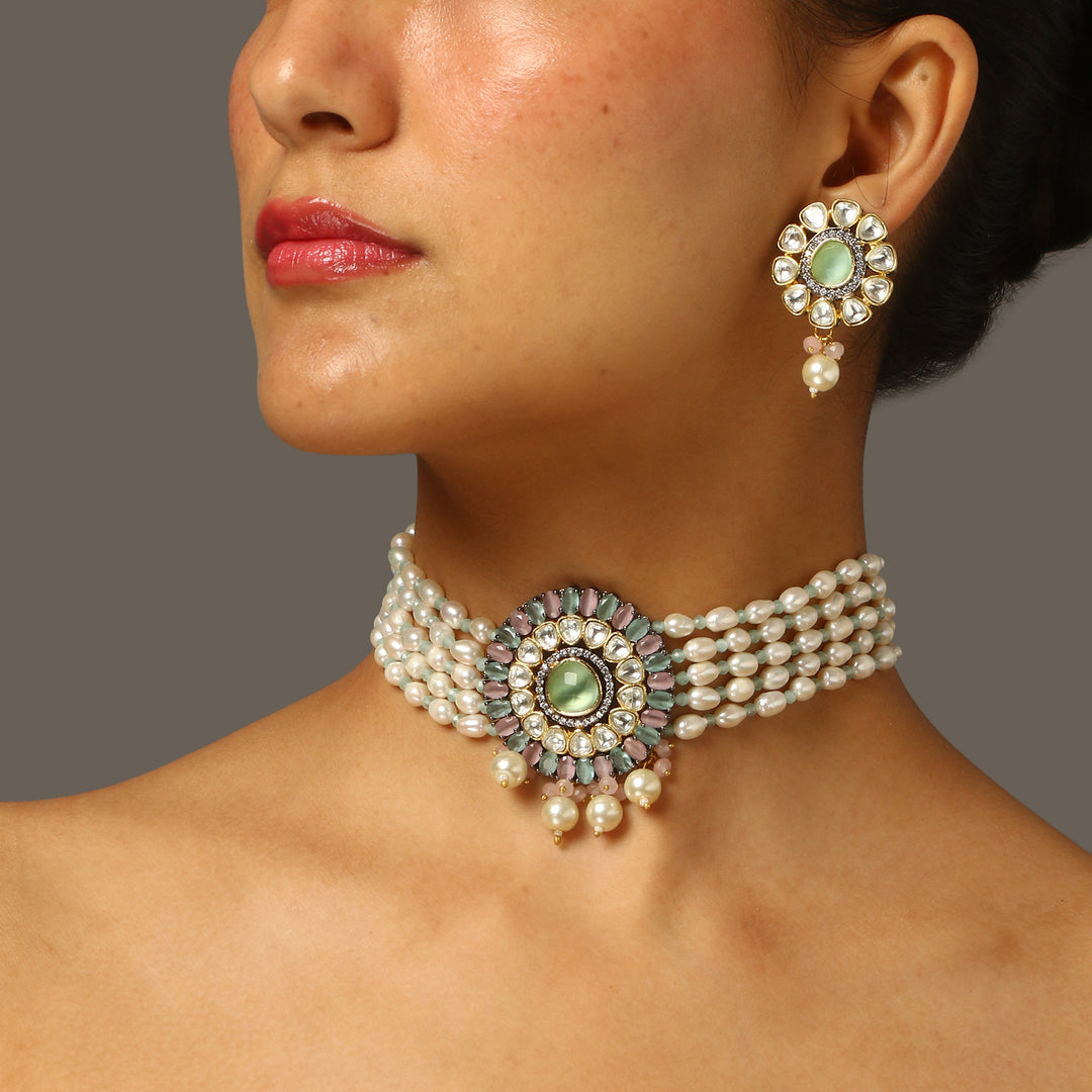 Ruhiya Pearl Choker Set