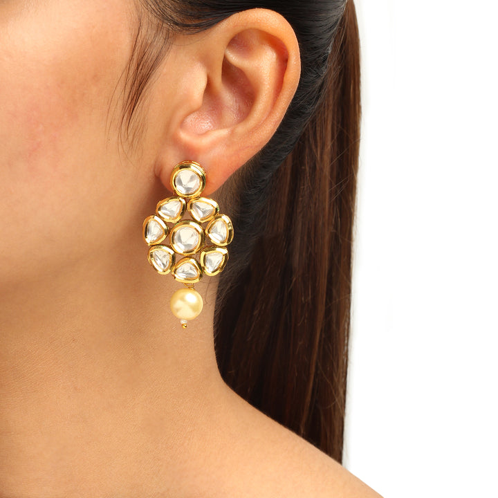 Eshal Kundan Pearl Earrings