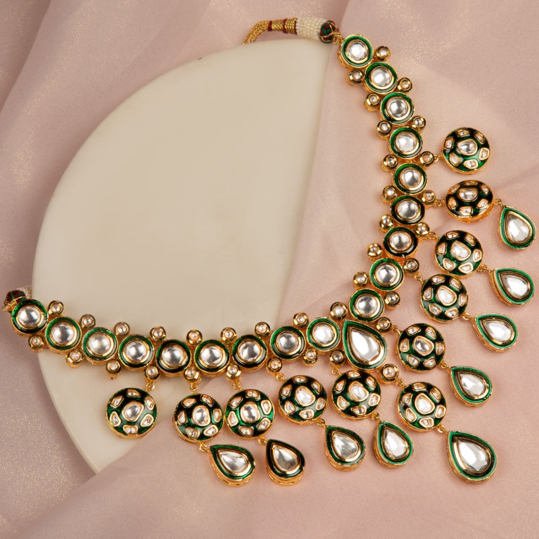 Green on sale meenakari necklace