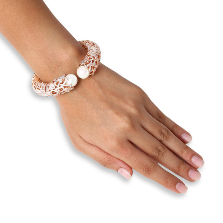 Ivanna Diamond and Pearl Bracelet