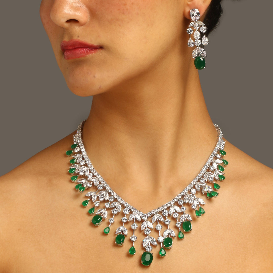 Aileen Diamond Necklace Set