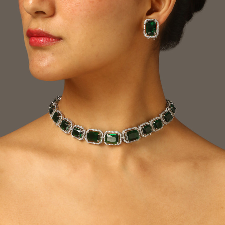 Linda Emerald Diamond Choker Set