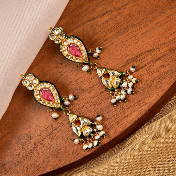 Maitreyi Pearl and Polki Necklace Set