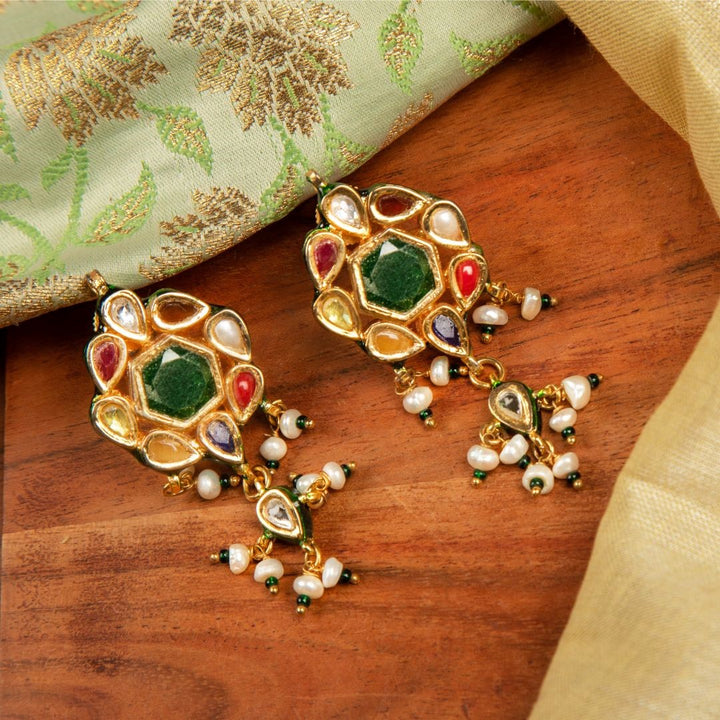 Samira Navratan Choker Set