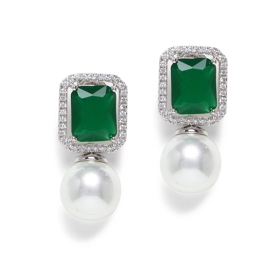 Edna Diamond and Pearl Studs