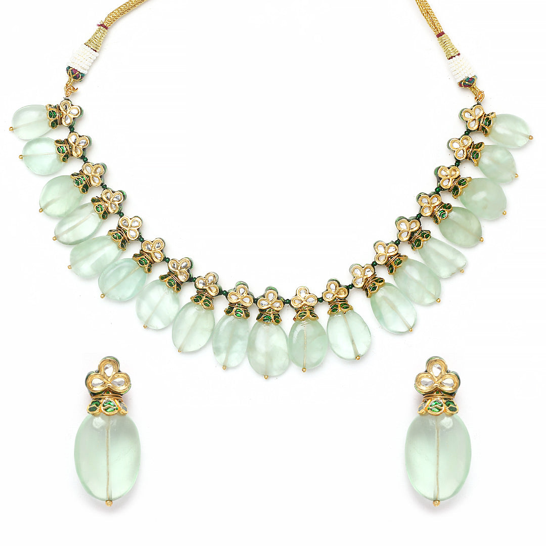 Shivani Girdhar in Vaani Fluorite Necklace Set