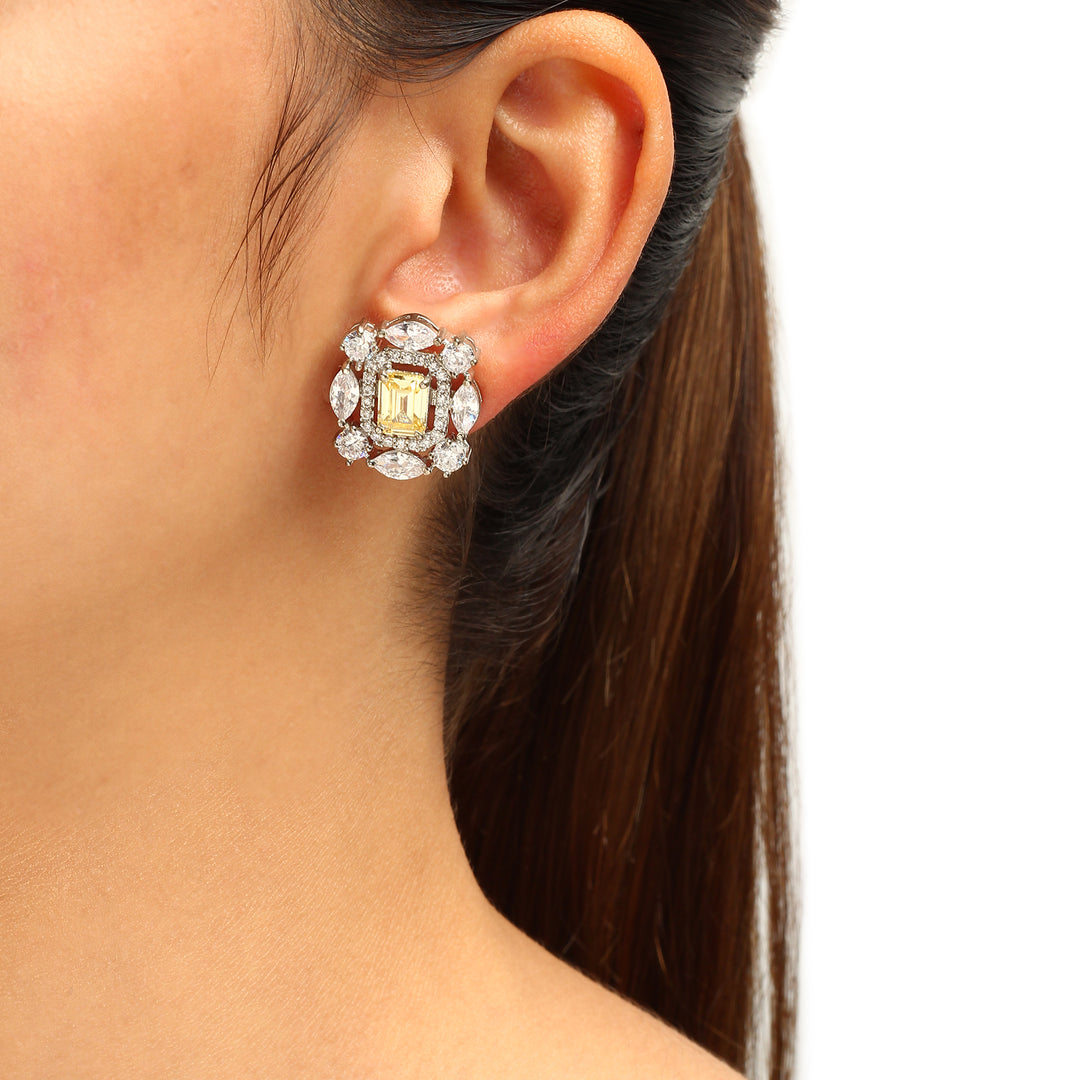 Lia Diamond Studs